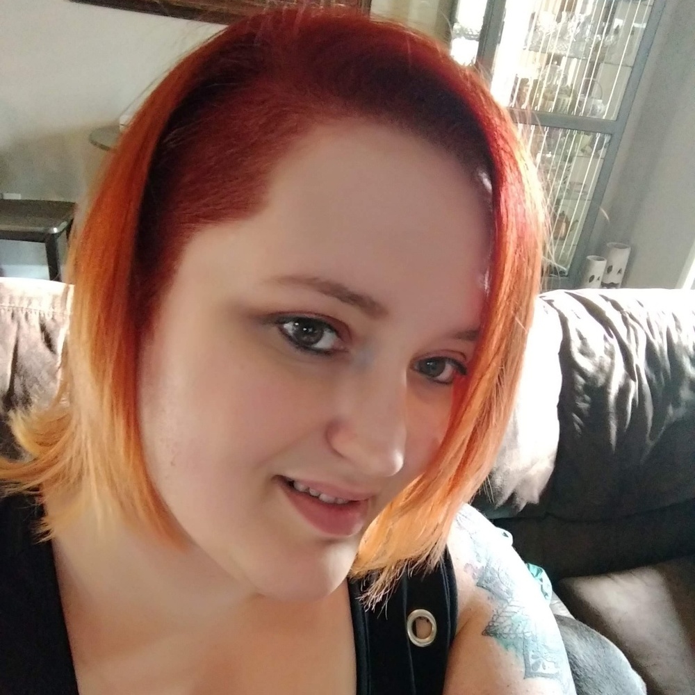 Meet your Posher, Aja